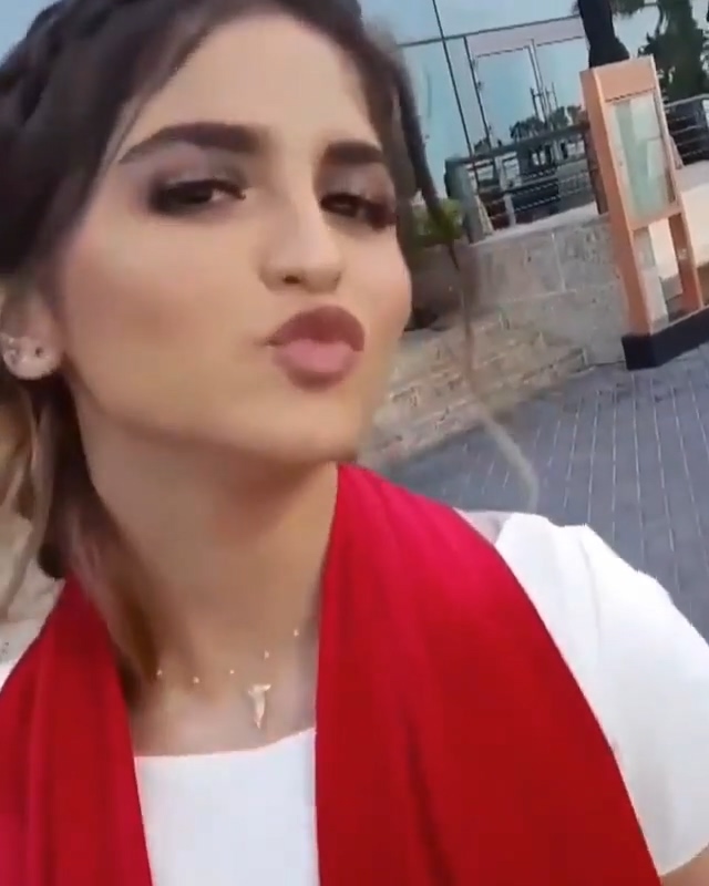 Hala Alturk Kiss 26