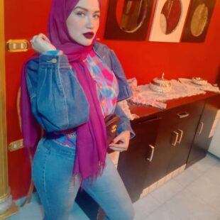 hijab jeans girl 26
