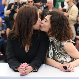 moroccan actors nisrin erradi lubna azabal lesbian kiss 05