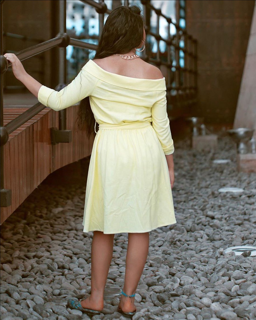 Ghrour Safar Yellow Dress Teen Girl Photo 01